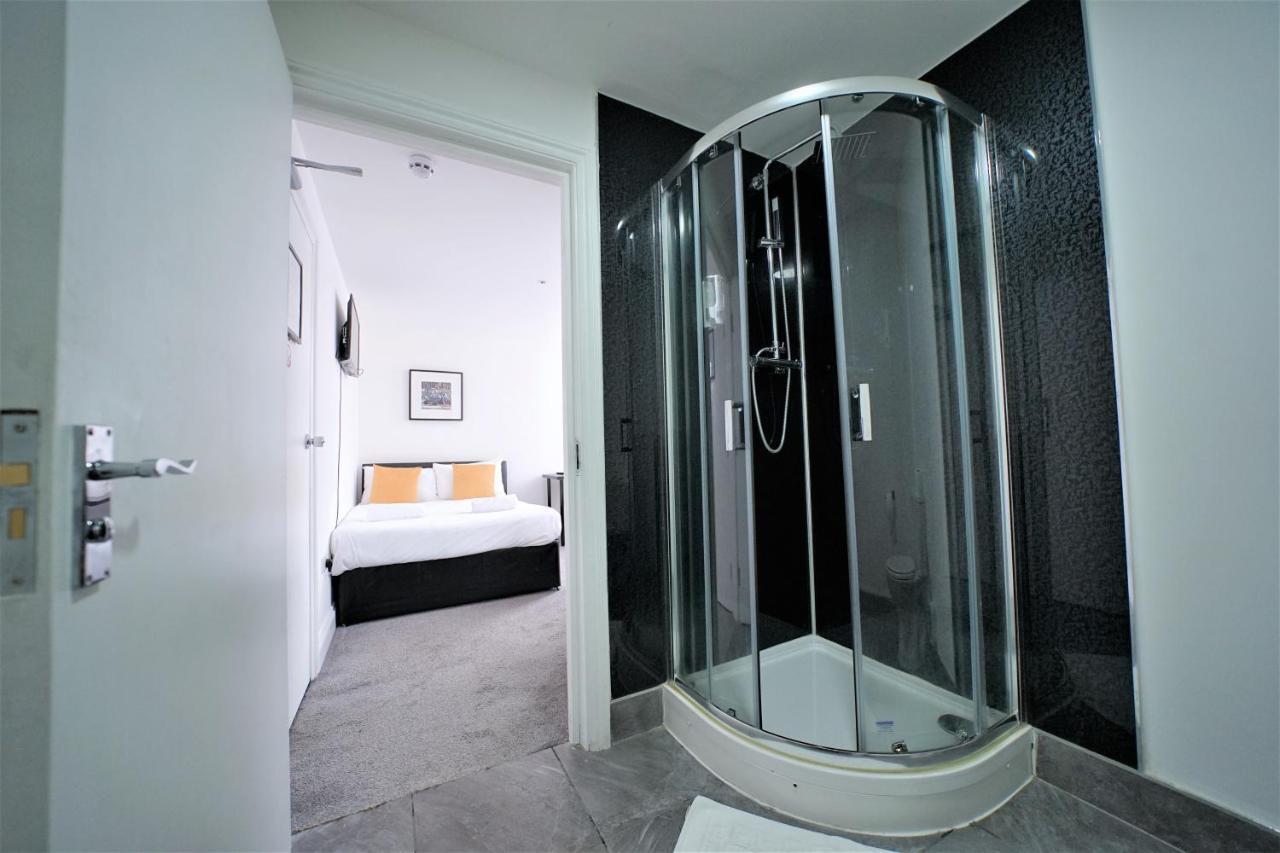 Tbh Hotel Баркінг Екстер'єр фото